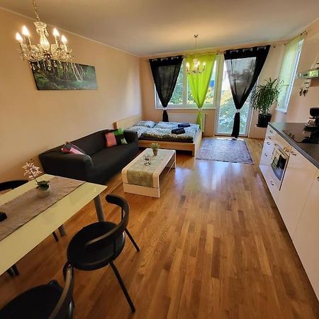 Ferienwohnung Enjoy Wien Exterior foto
