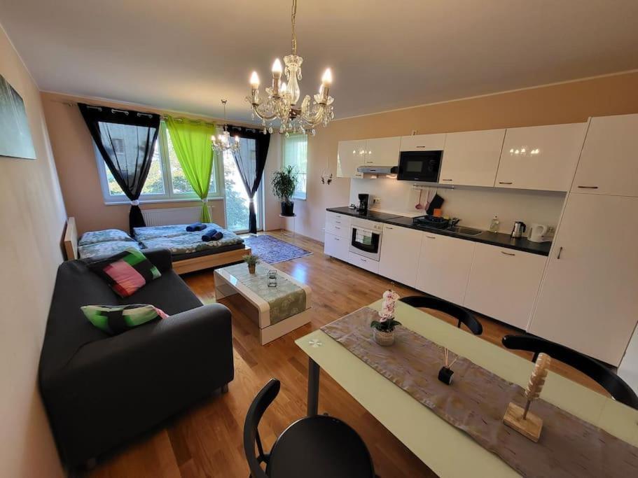 Ferienwohnung Enjoy Wien Exterior foto