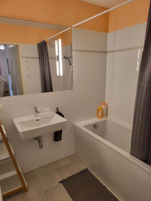 Ferienwohnung Enjoy Wien Exterior foto